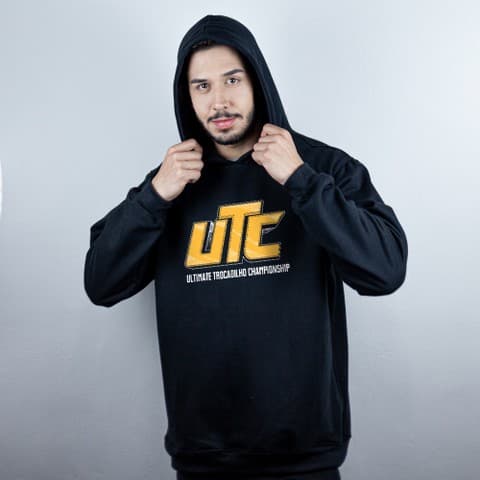 MOLETOM PRETO - UTC